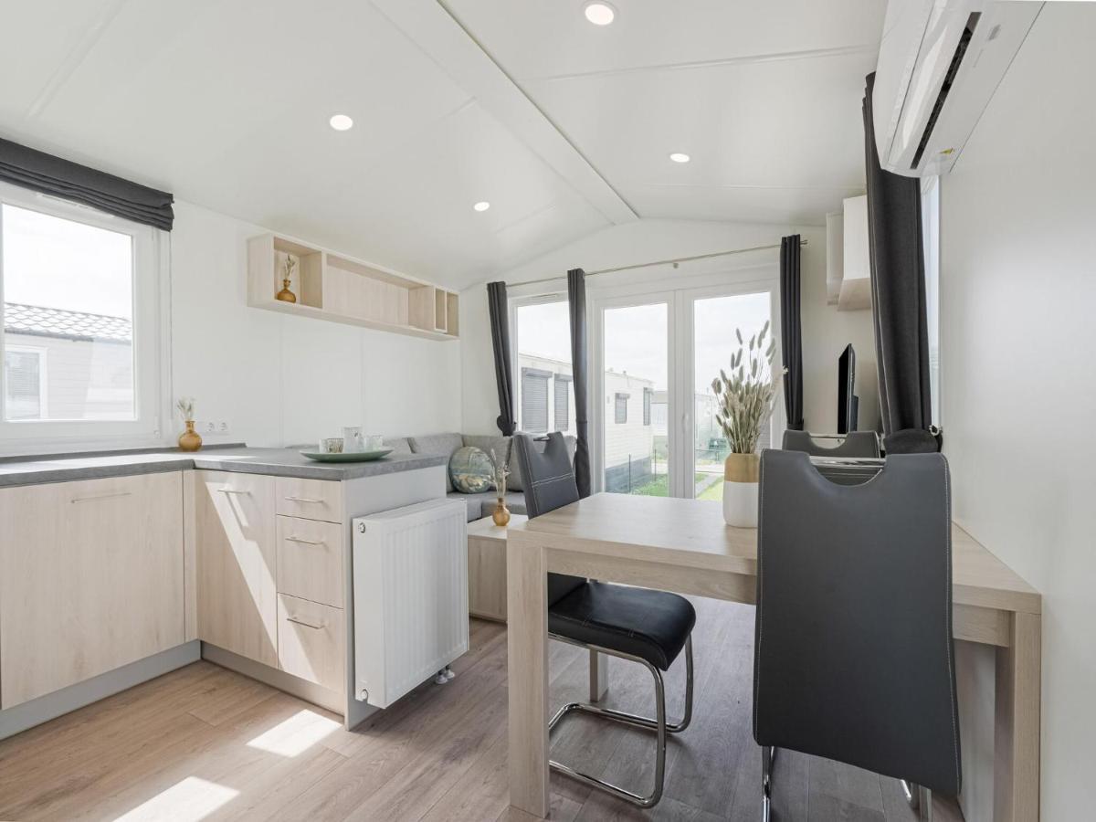 Le Boucanier - Omheinde Stacaravan Aan Zee Middelkerke Extérieur photo